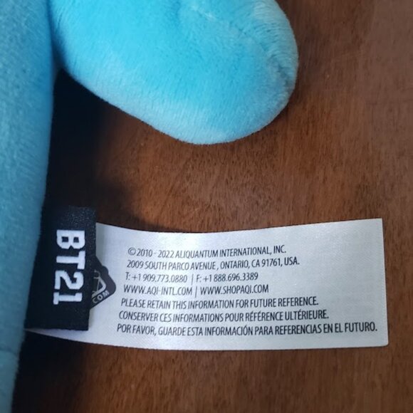BT21 Blue Koala Wearing Sunglasses With A Drink - Picture 5 of 5